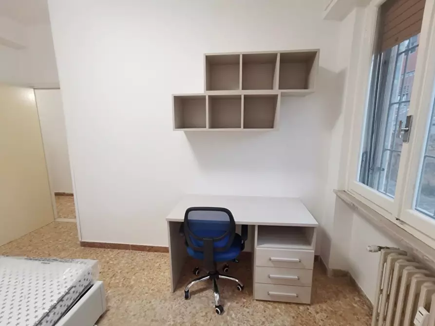 Immagine 23 di Appartamento in affitto  a Pisa