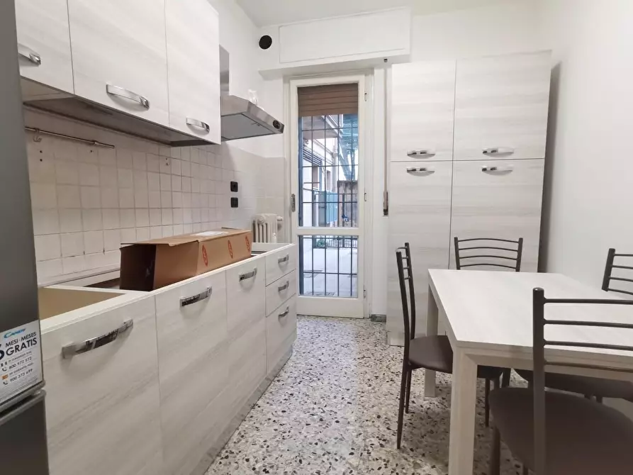 Immagine 10 di Appartamento in affitto  a Pisa