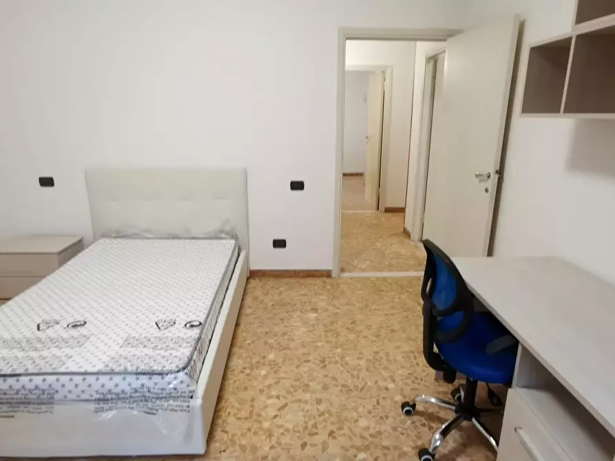 Immagine 5 di Appartamento in affitto  a Pisa