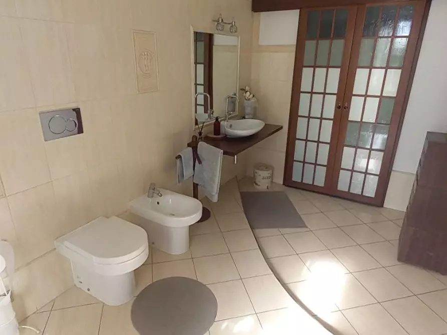 Immagine 19 di Appartamento in vendita  a Castelfiorentino