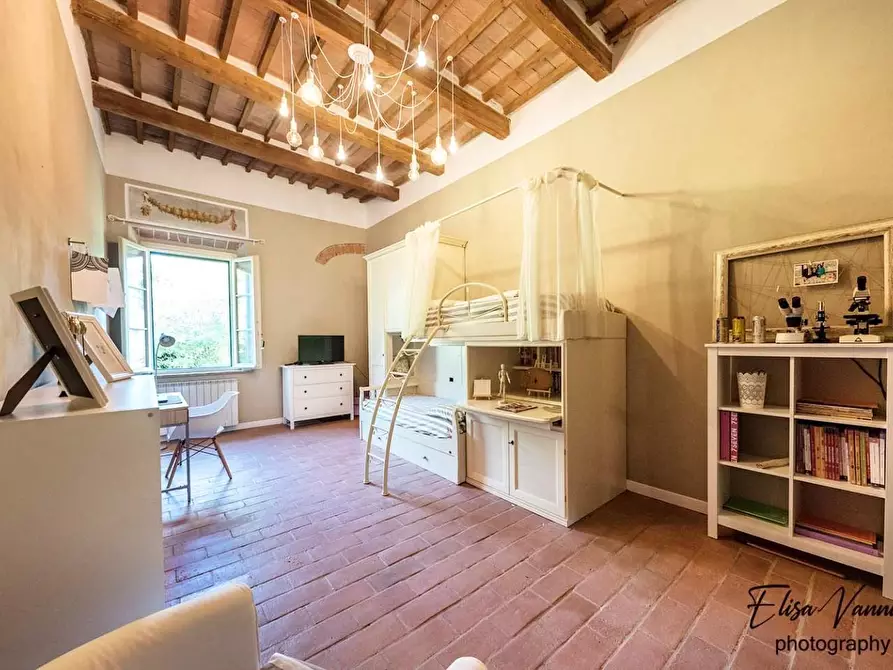 Immagine 18 di Palazzo in vendita  a Casciana Terme Lari