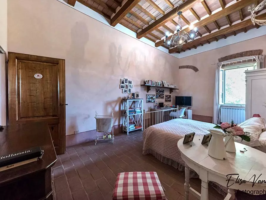 Immagine 15 di Palazzo in vendita  a Casciana Terme Lari