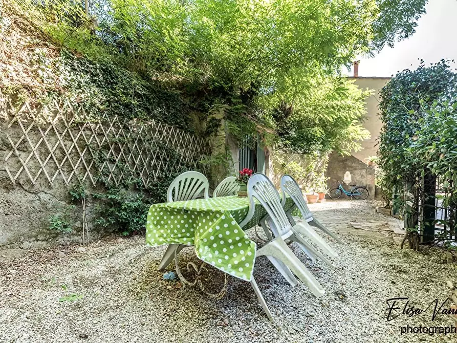 Immagine 32 di Palazzo in vendita  a Casciana Terme Lari