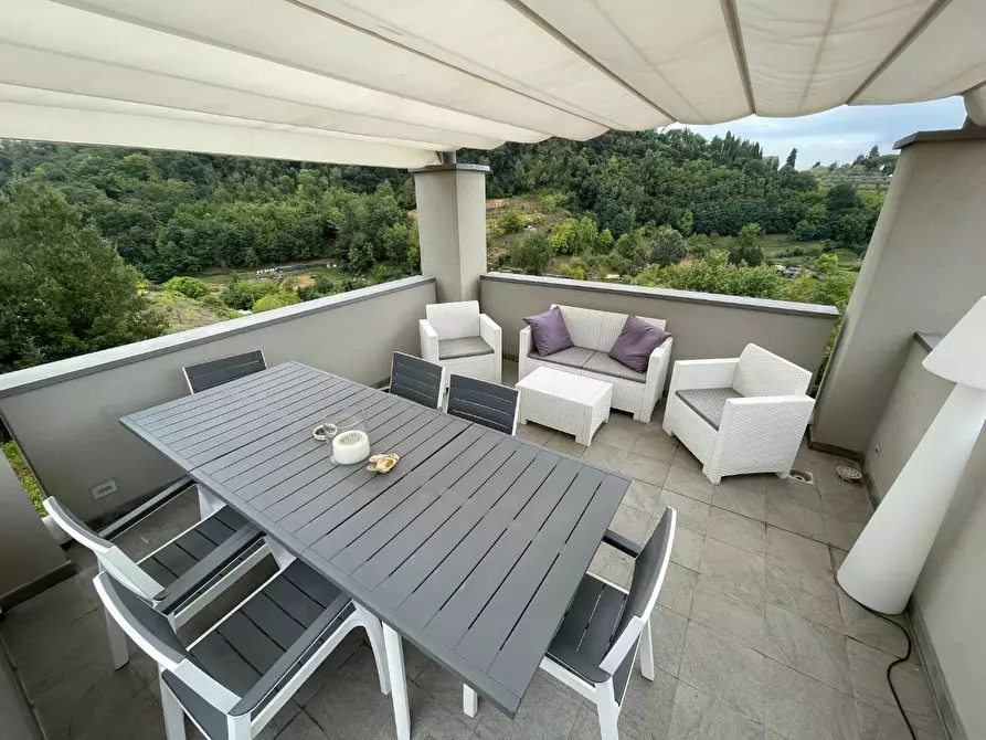 Immagine 15 di Porzione di casa in vendita  a Poggibonsi