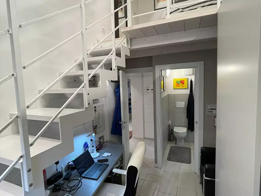 Immagine 7 di Porzione di casa in vendita  a Poggibonsi