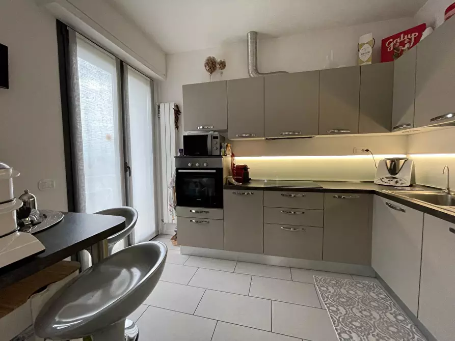 Immagine 4 di Porzione di casa in vendita  a Poggibonsi