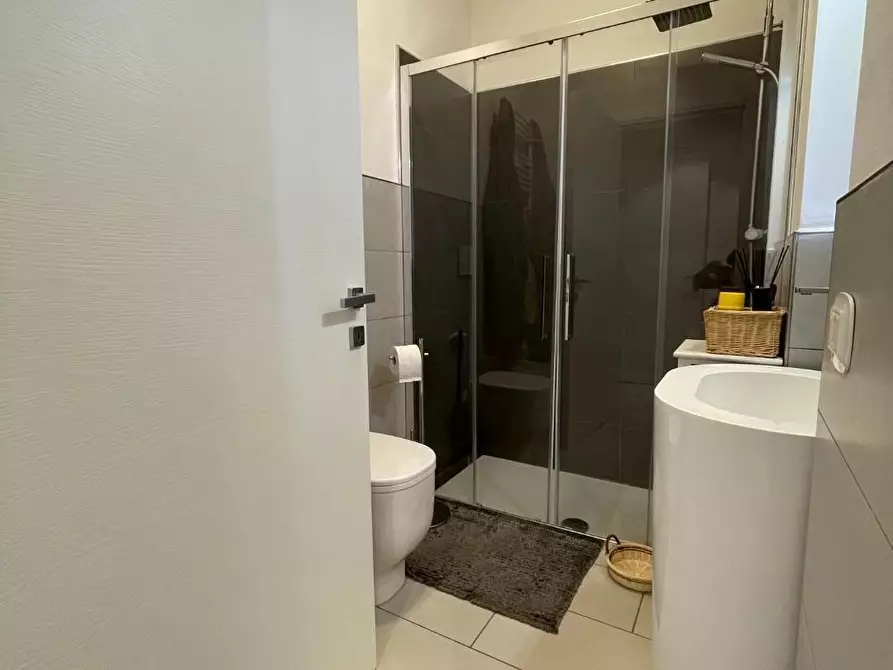 Immagine 10 di Porzione di casa in vendita  a Poggibonsi