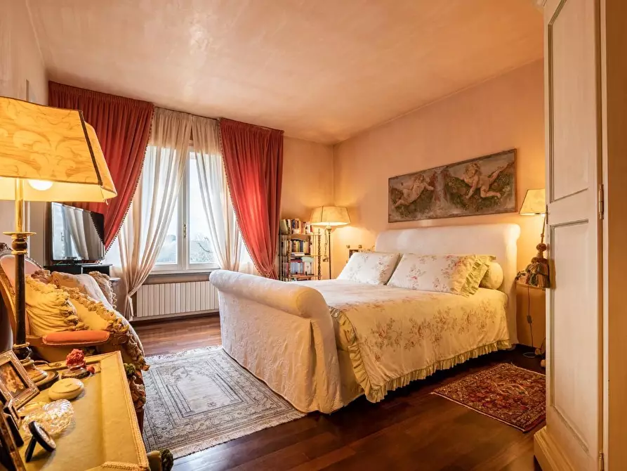 Immagine 10 di Villa in vendita  a Ponsacco