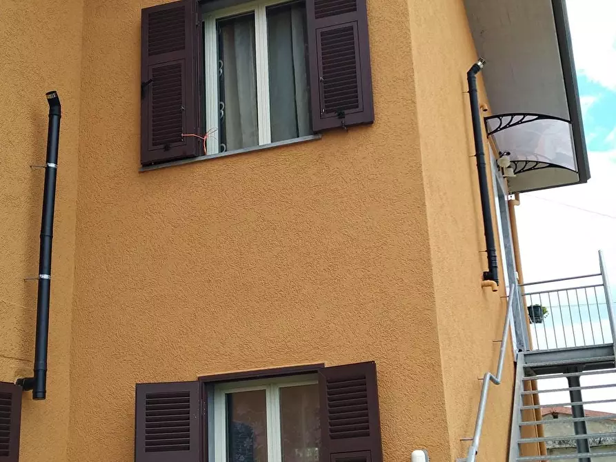 Immagine 11 di Appartamento in vendita  a Massa