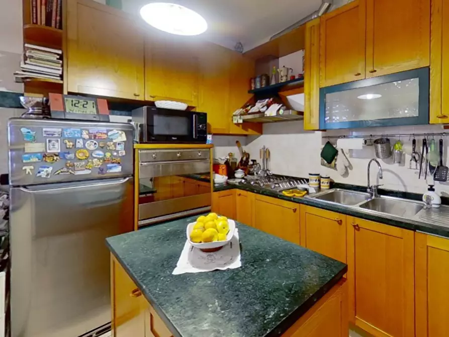 Immagine 13 di Casa quadrifamiliare in vendita  a Lucca