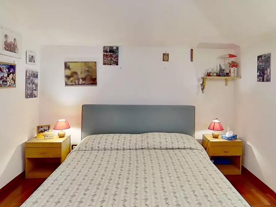 Immagine 22 di Casa quadrifamiliare in vendita  a Lucca