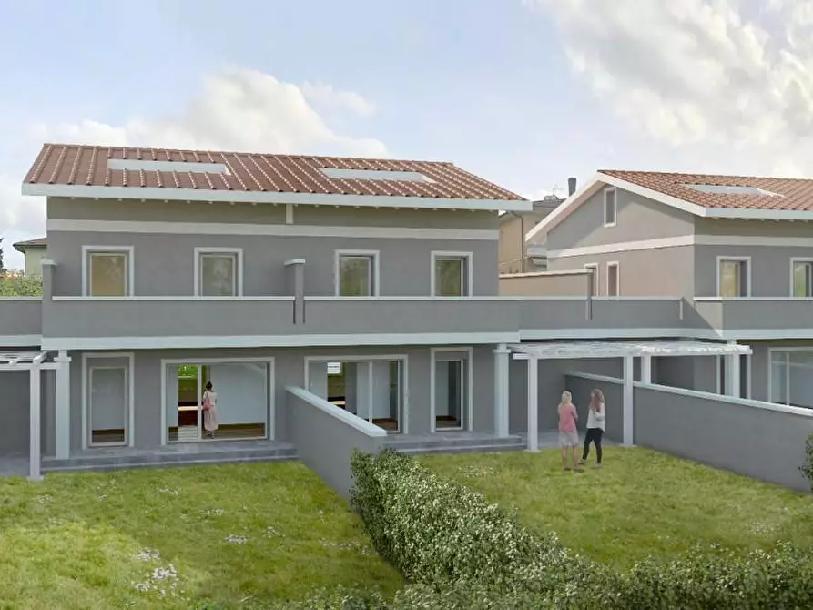 Immagine 2 di Casa bifamiliare in vendita  a Vinci