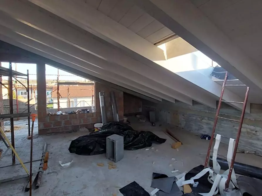 Immagine 19 di Casa bifamiliare in vendita  a Vinci