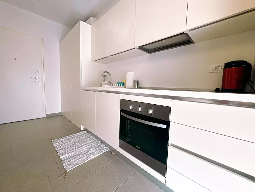 Immagine 5 di Appartamento in affitto  a Pisa