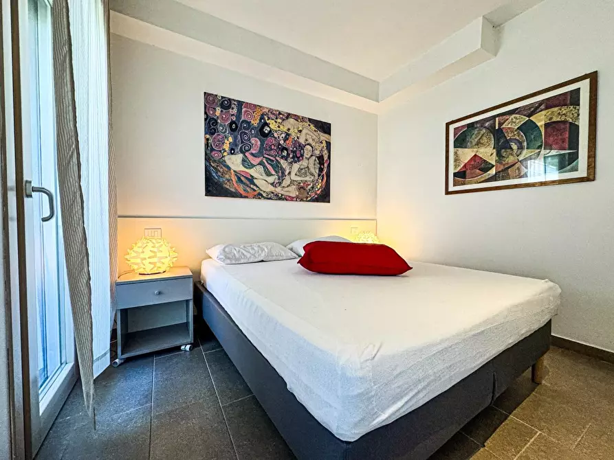 Immagine 12 di Appartamento in vendita  a Pisa