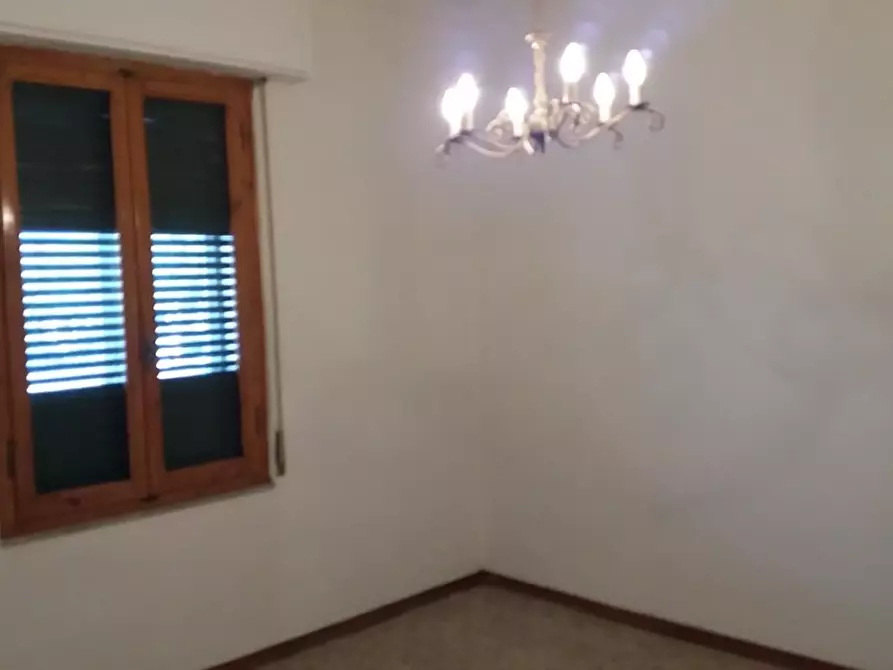 Immagine 11 di Appartamento in vendita  a Empoli