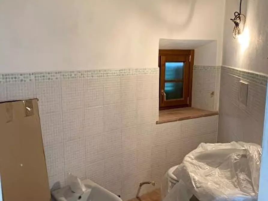 Immagine 19 di Terratetto in vendita  a Massa E Cozzile