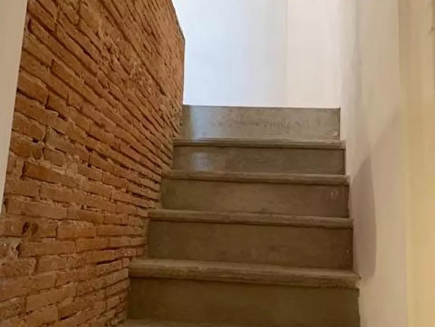 Immagine 12 di Terratetto in vendita  a Massa E Cozzile