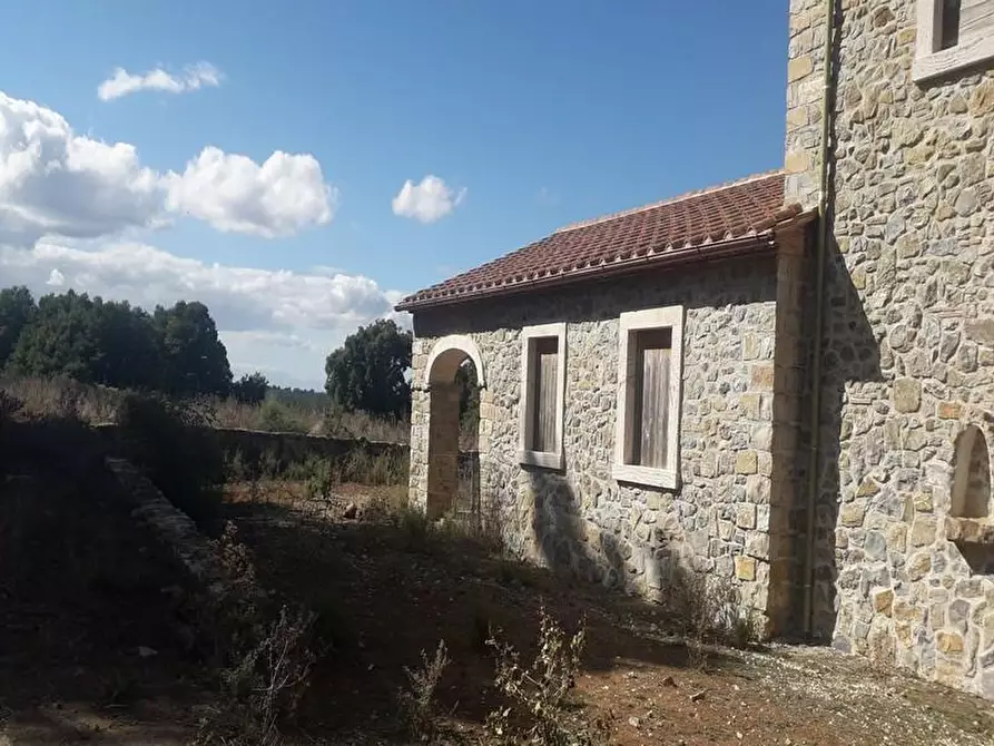 Immagine 12 di Rustico / casale in vendita  a Manciano