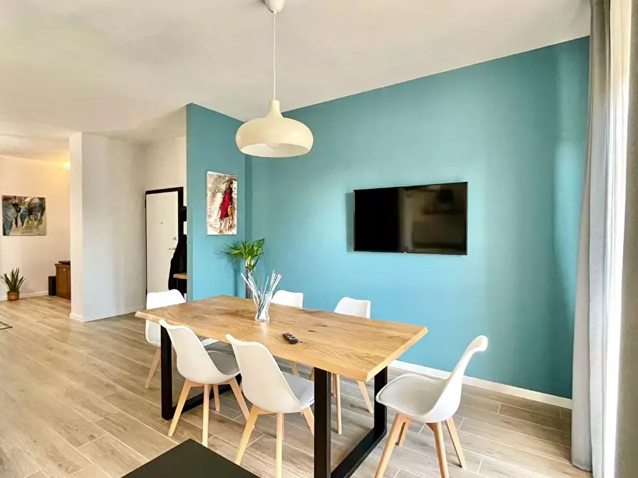 Immagine 12 di Appartamento in vendita  a Santa Maria A Monte