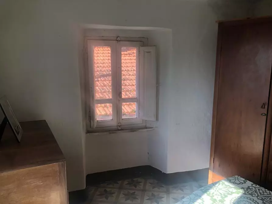 Immagine 16 di Terratetto in vendita  a Massa