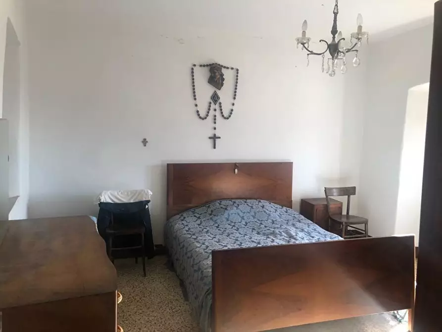 Immagine 10 di Terratetto in vendita  a Massa