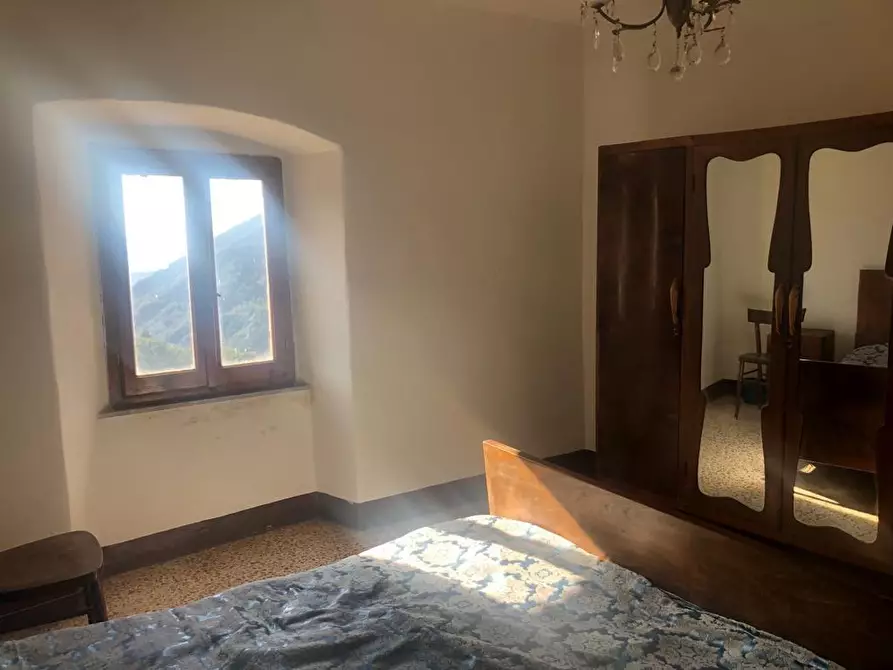 Immagine 13 di Terratetto in vendita  a Massa