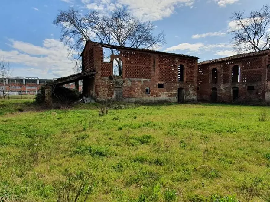 Immagine 1 di Rustico / casale in vendita  a Porcari