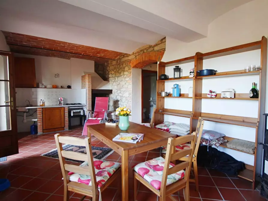 Immagine 24 di Casa colonica in vendita  a Lamporecchio