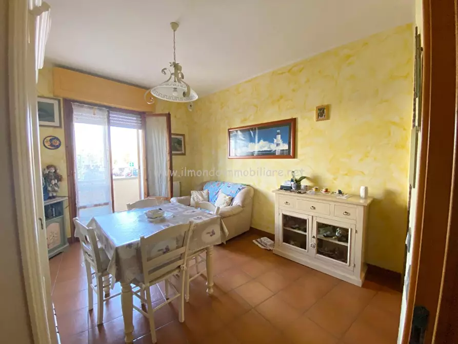 Immagine 5 di Appartamento in vendita  a Rosignano Marittimo