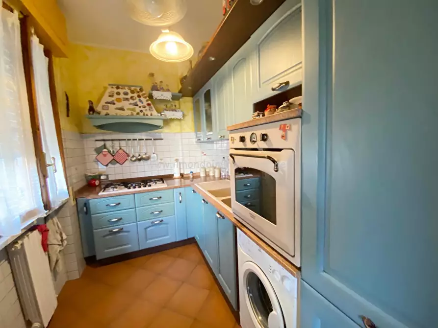 Immagine 2 di Appartamento in vendita  a Rosignano Marittimo