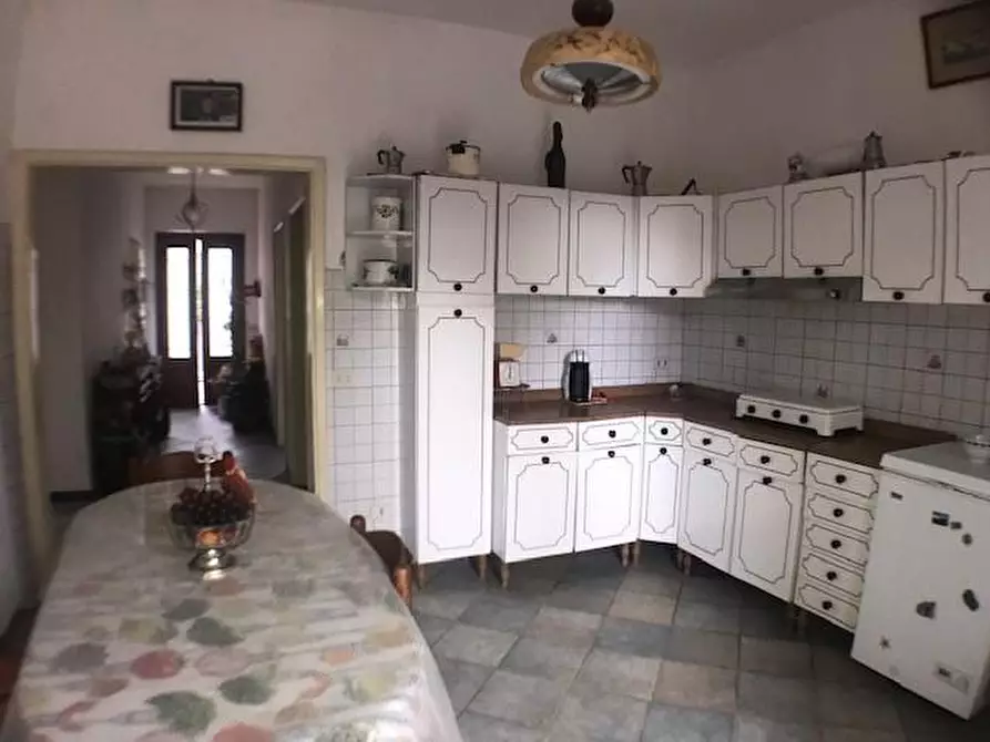 Immagine 7 di Casa bifamiliare in vendita  a Buggiano
