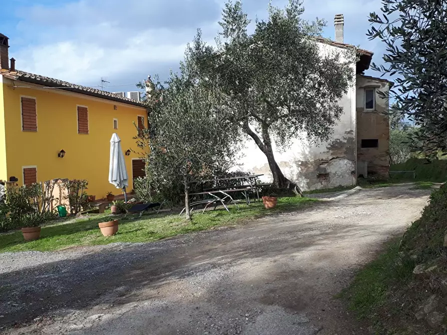 Immagine 2 di Porzione di casa in vendita  a San Miniato