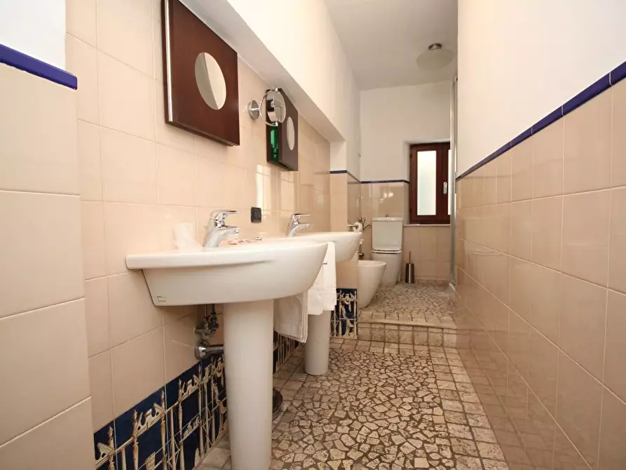 Immagine 15 di Appartamento in affitto  a Siena