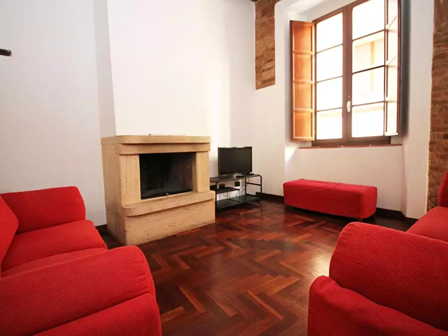 Immagine 5 di Appartamento in affitto  a Siena