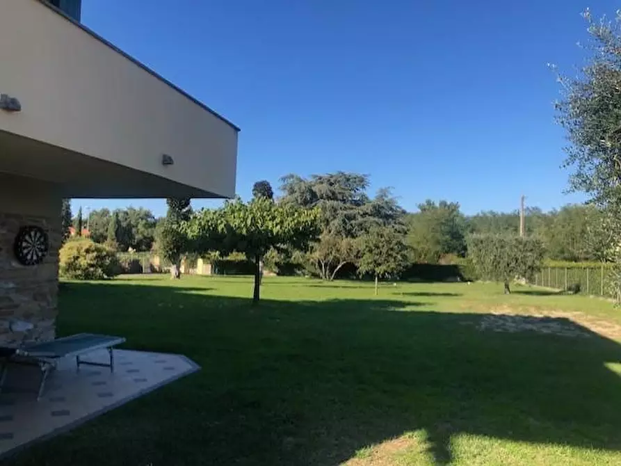 Immagine 18 di Villa in vendita  a Fucecchio