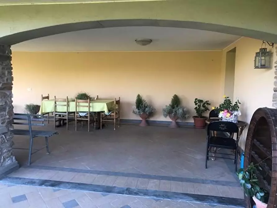 Immagine 16 di Villa in vendita  a Fucecchio