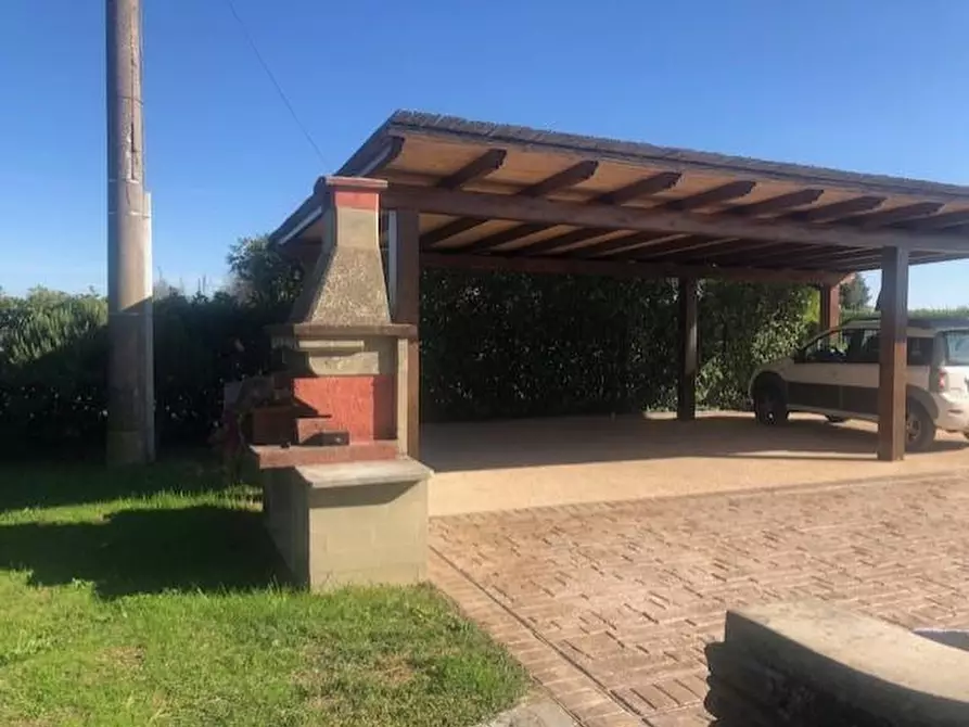 Immagine 19 di Villa in vendita  a Fucecchio