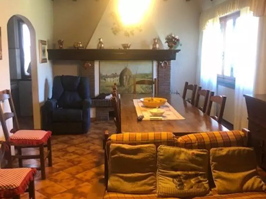 Immagine 13 di Villa in vendita  a Fucecchio