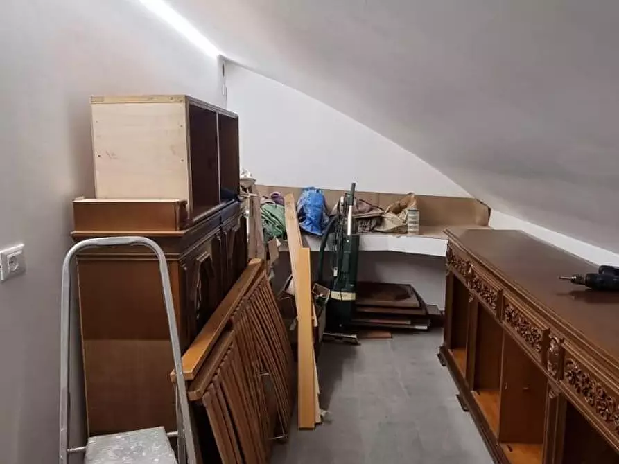 Immagine 15 di Appartamento in vendita  a Calci