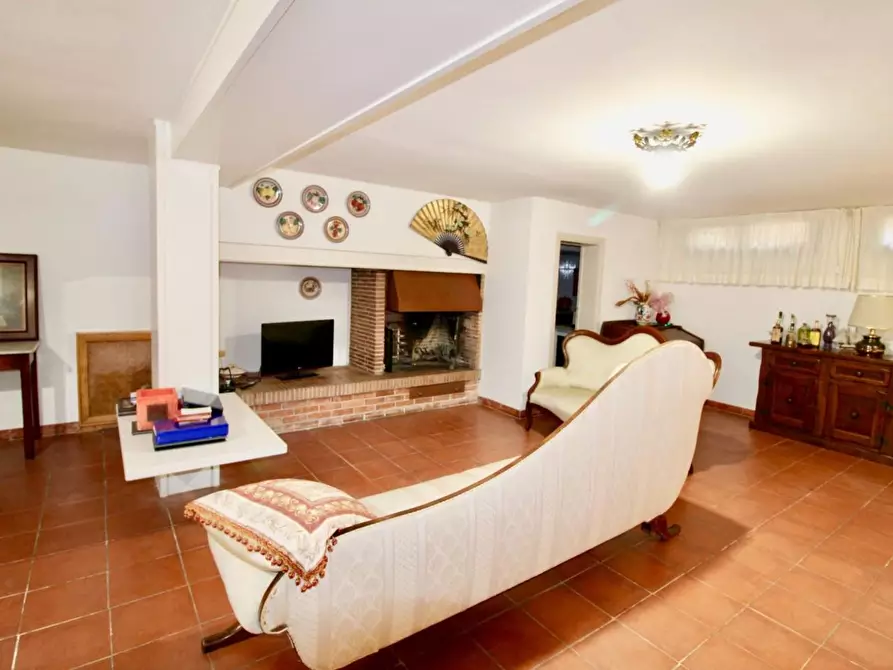 Immagine 22 di Villa in vendita  a Pontedera