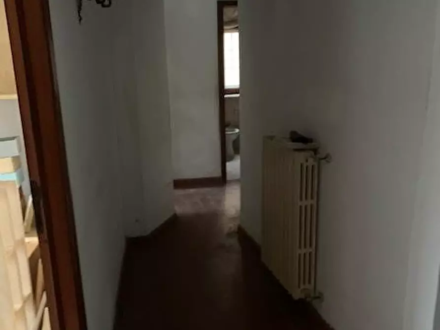 Immagine 2 di Appartamento in vendita  a Calci