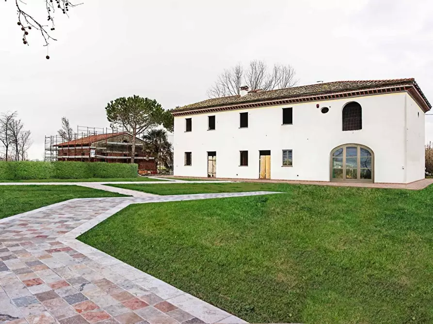 Immagine 5 di Rustico / casale in vendita  a San Giuliano Terme