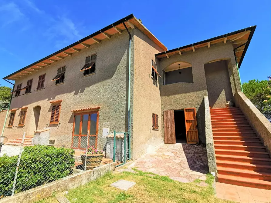 Immagine 23 di Casa trifamiliare in vendita  a Pomarance