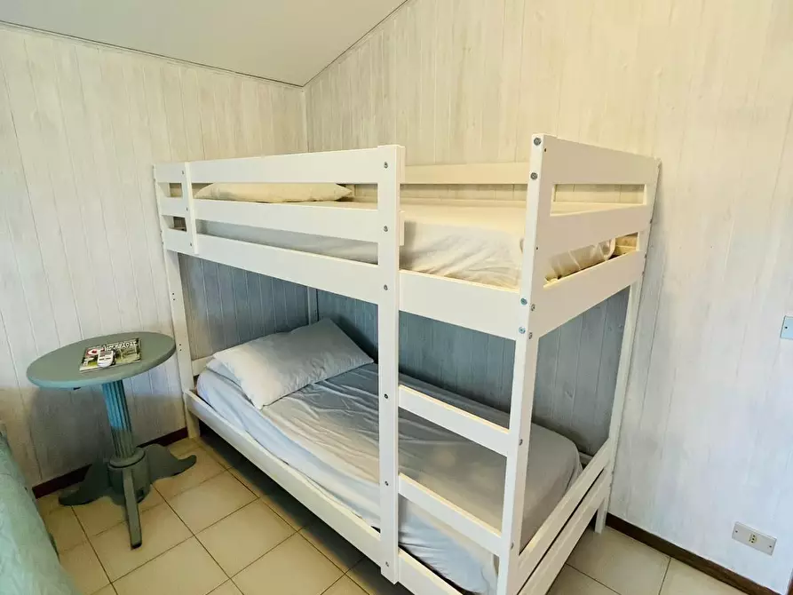 Immagine 30 di Mansarda in affitto  a Camaiore