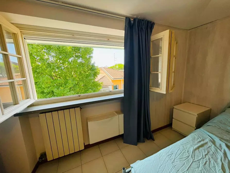 Immagine 29 di Mansarda in affitto  a Camaiore