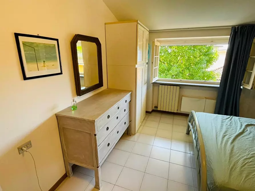 Immagine 35 di Mansarda in affitto  a Camaiore