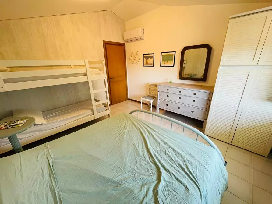 Immagine 31 di Mansarda in affitto  a Camaiore