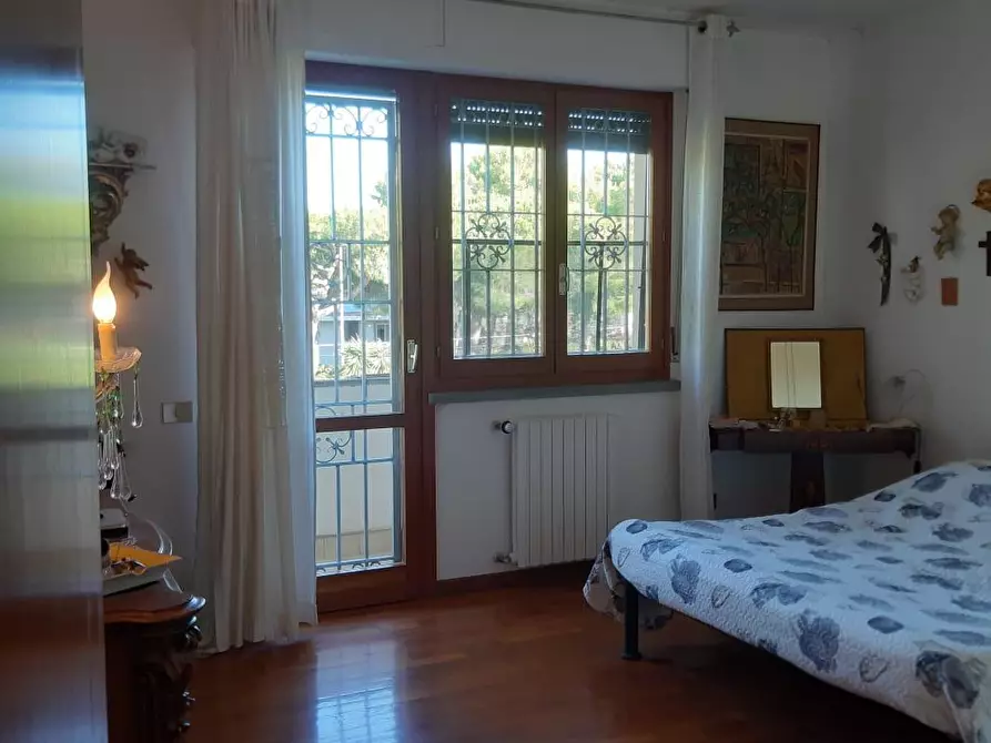 Immagine 12 di Appartamento in vendita  a Livorno