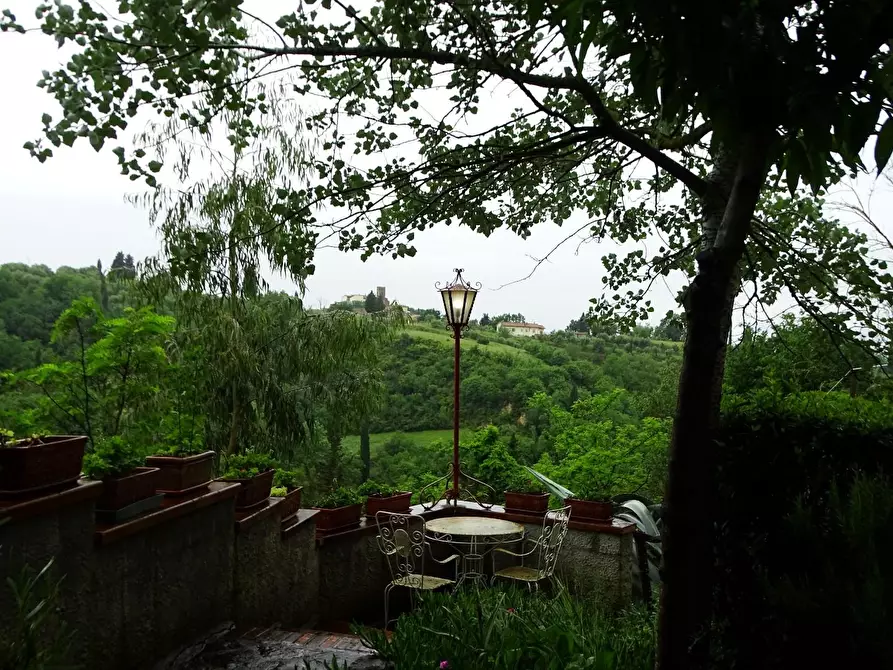 Immagine 4 di Villa in vendita  a San Miniato